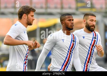 Mailand, Italien. Mai 2021. Keita Balde (10) von Sampdoria gesehen während der Aufwärmphase vor der Serie EIN Spiel zwischen Inter und Sampdoria bei Giuseppe Meazza in Mailand. (Bildnachweis: Gonzales Photo - Tommaso Fimiano). Stockfoto