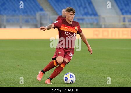 Rom, Italien, 9. Mai 2021 Nicola Zalewski von AS Roma bei der Roma vs Crotone Serie A League Credit:Roberto Ramaccia/Alamy Live News Stockfoto