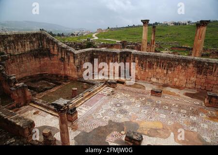 Die Kirche der Heiligen Cosmas und Damianus in der Stadt Von Jerash Stockfoto