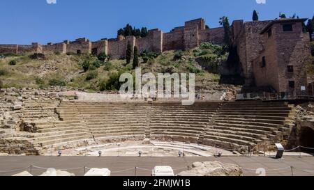 Das römische Theater und die Alcazaba von Malaga aus gesehen alcazabilla Street Stockfoto