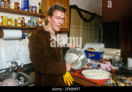 King Adora Weihnachtsfeier im Sawmills Studio, Golant, Fowey, Cornwall, England. Stockfoto
