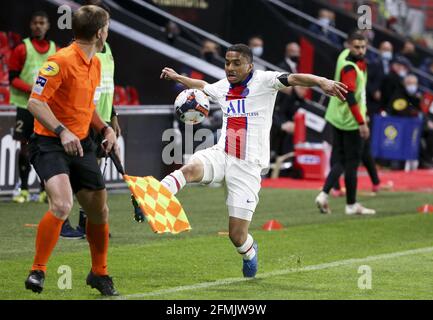 Colin Dagba von PSG während des französischen Ligue 1-Fußballspiels zwischen Stade Rennais und Paris Saint-Germain am 9. Mai 2021 im Roazhon Park in Rennes, Frankreich - Foto Jean Catuffe / DPPI / LiveMedia Stockfoto