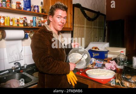 King Adora Weihnachtsfeier im Sawmills Studio, Golant, Fowey, Cornwall, England. Stockfoto