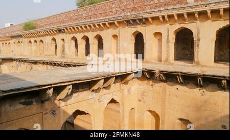 Neemrana Stepwell in Rajasthan, Indien Stockfoto