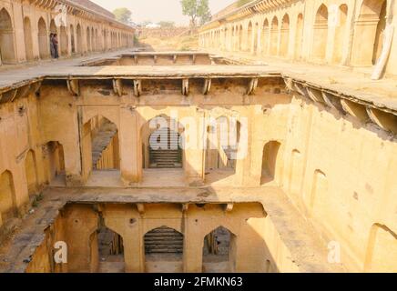 Neemrana Stepwell in Rajasthan, Indien Stockfoto