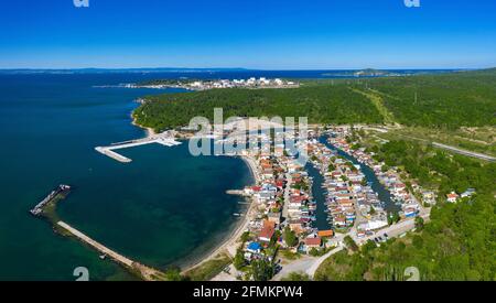 Luftaufnahme zu einem Fischerdorf. Burgas, Bulgarien Stockfoto