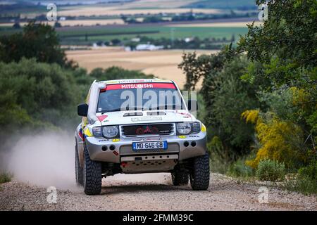 602 Gonzalez Vincent (che), Corinne Cocozza (Fra), Mitsubishi Pajero, Aktion während der Rallye Andalusien 2021, vom 12. Bis 16. Mai 2021 um Villamartin, Spanien - Foto Julien Delfosse / DPPI Stockfoto