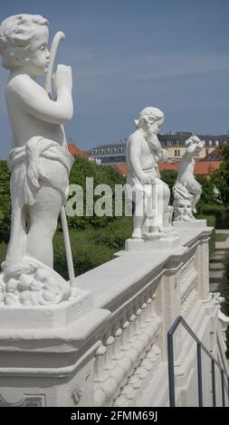 WIEN, ÖSTERREICH - 20. Jun 2017: Wien liegt im Nordosten Österreichs, an der östlichsten Ausdehnung der Alpen im Wiener Becken. Stockfoto