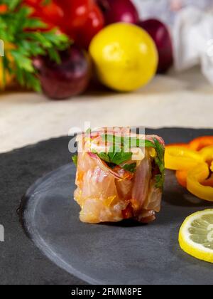 Peruanische Ceviche ist ein traditionelles Gericht, das in Peru konsumiert wird. Die Zubereitungsmethode unterscheidet sich von anderen Orten, unter Verwendung von Zitrone, Fisch, Kartoffeln, Zwiebel, se Stockfoto
