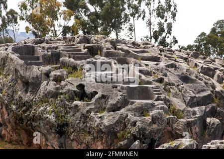 Blick auf Kenko oder Qenqo grande, Pre-Inca Ruinen in der Nähe von Cusco oder Cuzco Stadt, Peru Stockfoto