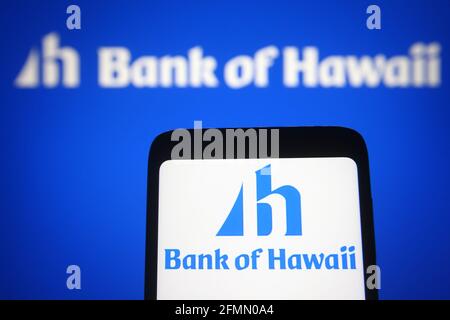 Ukraine. Mai 2021. In dieser Abbildung ist das Logo der Bank of Hawaii auf einem Smartphone und einem pc-Bildschirm zu sehen. (Foto von Pavlo Gonchar/SOPA Images/Sipa USA) Quelle: SIPA USA/Alamy Live News Stockfoto