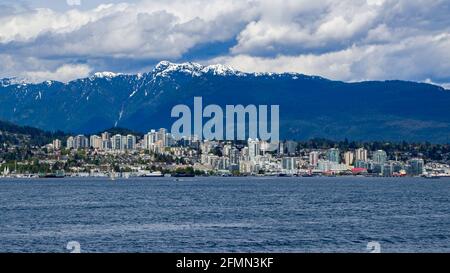 North Vancouver Stadtbild und False Creek Stockfoto