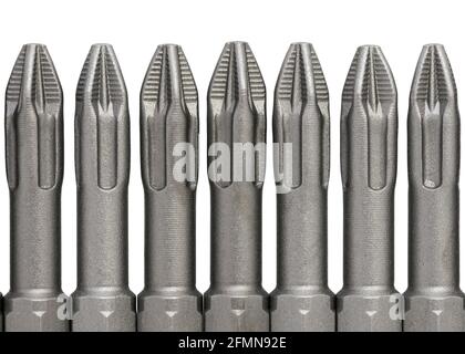 Satz von Bits für die Schrauben. Auswahl von austauschbaren Formen und Bits für einen Schraubendreher. Makroansicht von Werkzeugen. Stockfoto