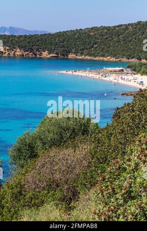 Nahaufnahme des fantastischen Strandes Tuerredda.wunderschöne Strandlandschaft im Süden Sardiniens. Stockfoto