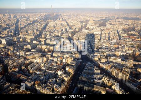 Blick vom Montparnasse-Turm / Tour Montparnasse, Paris, Frankreich. Stockfoto