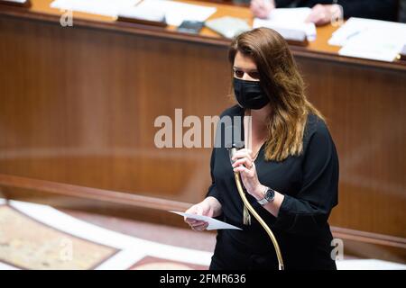 Die der Innenministerin Marlene Schiappa beigeordnete französische Staatsbürgerschaftsministerin spricht während einer Fragestunde an die Regierung bei der Nationalversammlung in Paris am 11. Mai 2021. Foto von Raphael Lafargue/ABACAPRESS.COM Stockfoto