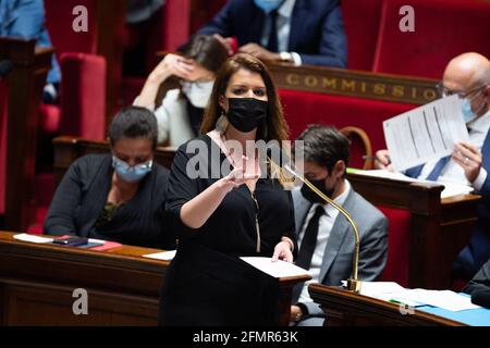 Die der Innenministerin Marlene Schiappa beigeordnete französische Staatsbürgerschaftsministerin spricht während einer Fragestunde an die Regierung bei der Nationalversammlung in Paris am 11. Mai 2021. Foto von Raphael Lafargue/ABACAPRESS.COM Stockfoto