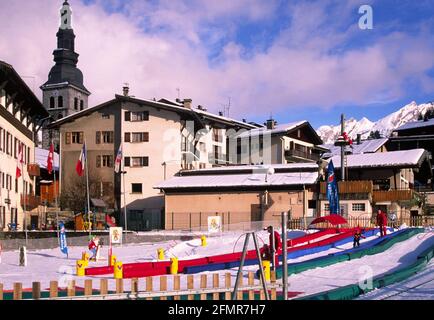 La Clusaz Village Station de Haute Savoie Stockfoto