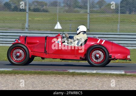 Richard Lake, Aston Martin Speed, The Mad Jack for Pre-war Sports Cars, Donington Historic Festival 2021, Donington Park, England, Mai 2021. Stockfoto