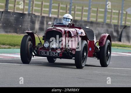 Robert Blakemore, Aston Martin Speed Model, The Mad Jack for Pre-war Sports Cars, Donington Historic Festival 2021, Donington Park, England, Mai 2021. Stockfoto