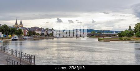 Blick über Koblenz auf den Rhein bei Deutschland Stockfoto