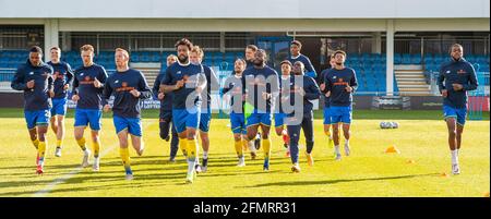 Solihull, Großbritannien. Mai 2021. Solihull Moors wärmen sich während des Spiels der Vanarama National League zwischen Solihull Moors & Weymouth im SportNation.bet Stadium in Solihull, England auf Quelle: SPP Sport Press Foto. /Alamy Live News Stockfoto