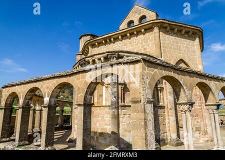 Ermita de Santa Maria de Eunate auf dem Weg nach Santiago De Compostela Stockfoto