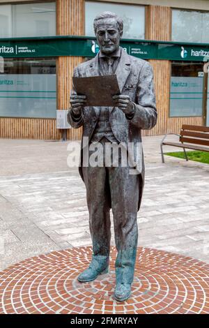 Guernica, Spanien - 09. April 2018: Denkmal von Jose Antonio Aguirre, war ein spanischer Politiker, militant der baskischen Nationalistischen Partei, erste Lendakar Stockfoto