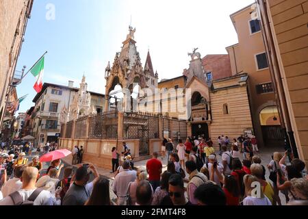 ITALIEN, VENETIEN, VERONA - 15. SEPTEMBER 2019: Die Scaligergräber in Verona Stockfoto