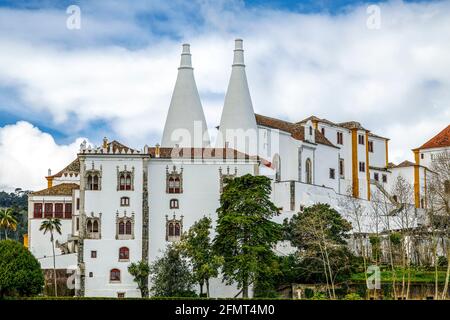 Sintra National Palace, Palacio Nacional de Sintra, der am besten erhaltene mittelalterliche Königspalast in Portugal, Teil der Kulturlandschaft von Sintra, ein Stockfoto