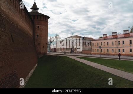 Kreml in Kolomna. Überreste einer Festung aus dem 16. Jahrhundert in der Stadt Kolomna im Osten der Region Moskau. Hochwertige Fotos Stockfoto
