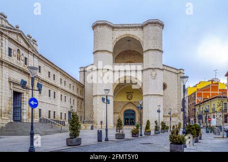 Gotische Kirche des alten Klosters von San Benito el Real - ist eines der ältesten Gebäude in Valladolid Spanien Stockfoto