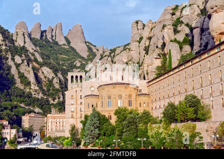 Übersicht über Kloster Santa Maria de Montserrat. Katalonien, Spanien. Stockfoto