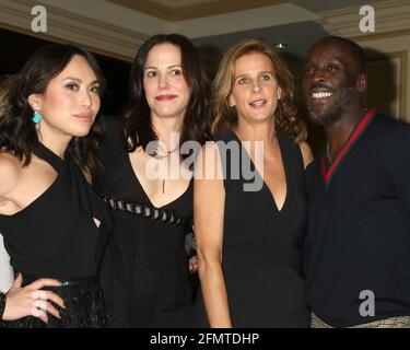 LOS ANGELES - JAN 10: Ivory Aquino, Mary-Louise Parker, Rachel Griffiths, Michael Kenneth Williams bei der Disney/ABC TV TCA Winter 2017 Party im Langham Hotel am 10. Januar 2017 in Pasadena, CA Stockfoto