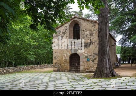 Kirche von Sant Martí de Pertegas, XII Jahrhundert in Sant Celoni, Barcelona Spanien Stockfoto