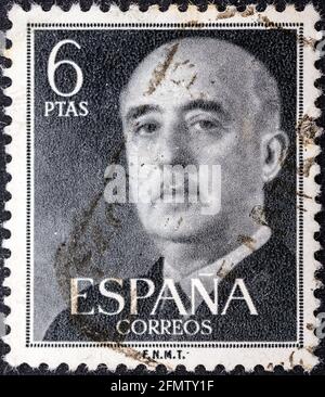 SPANIEN - UM 1961: Eine in Spanien gedruckte Briefmarke zeigt Francisco Franco, um 1961 Stockfoto