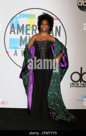 LOS ANGELES - NOV 19: Rhonda Ross Kendrick bei den American Music Awards 2017 im Microsoft Theater am 19. November 2017 in Los Angeles, CA Stockfoto