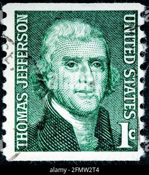 VEREINIGTE STAATEN von AMERIKA - UM 1968: Eine gebrauchte Briefmarke aus den Vereinigten Staaten von Amerika, die dem Gründungsvater und Präsidenten Thomas Jeffergewidmet ist Stockfoto