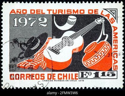 CHILE - UM 1972: Eine in Chile gedruckte Briefmarke aus der Ausgabe des 'Tourist Year of the Americas' zeigt Folklore und Kunsthandwerk, um 1972 Stockfoto