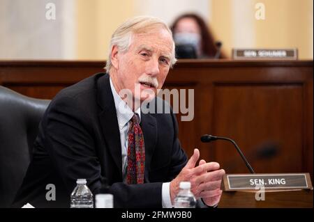 Washington, Usa. Mai 2021. US-Senator Angus King (i-ME) spricht bei einer Anhörung des Senats-Reglements und Verwaltungsausschusses über den for the People Act. Kredit: SOPA Images Limited/Alamy Live Nachrichten Stockfoto