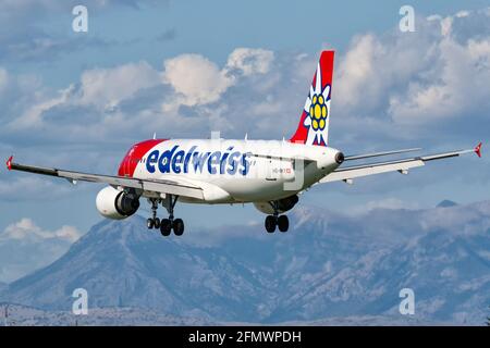 Korfu, Griechenland – 13. September 2017: Der Airbus A320 von Airbus A320 von Airbus A320 von Airbus A320 in Korfu (CFU) in Griechenland. Airbus ist ein Flugzeughersteller aus Toulouse, Frankreich. Stockfoto