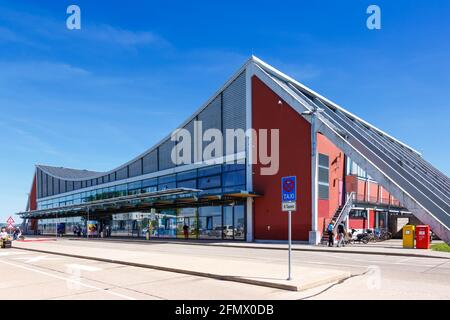 Memmingen, Deutschland – 18. Juni 2017: Terminal des Flughafens Memmingen (FMM) in Deutschland. Stockfoto