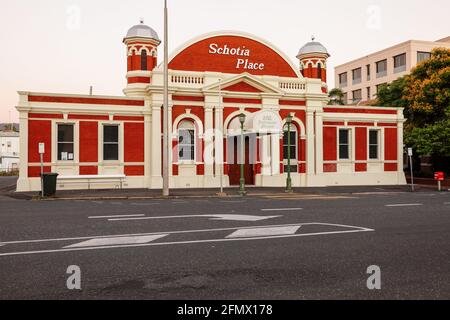 Rockhampton, Qld, Australien - 24. Dezember 2014. Das Schotia Place Gebäude ist ein einzigartiges denkmalgeschütztes Gebäude, das 1898 erbaut wurde. Stockfoto