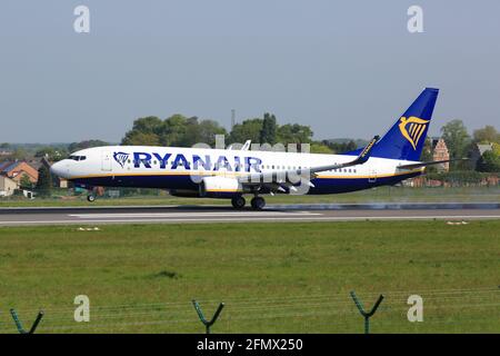 Brüssel, Belgien – 10. Mai 2017: Ryanair Boeing 737-800 am Brüsseler Flughafen (BRU) in Belgien. Boeing ist ein Flugzeughersteller mit Sitz in Seattle, Wa Stockfoto