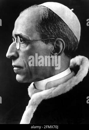 Pius XII. (Eugenio Pacelli), 2.3.1876 - 9.10.1958, Papst 2.3.1939 - 9.10.1958, Porträt, um 1940, ZUSÄTZLICHE-RIGHTS-CLEARANCE-INFO-NOT-AVAILABLE Stockfoto