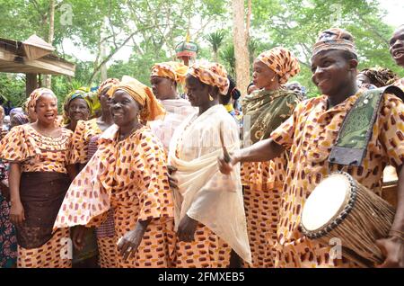 Osun Osogbo Trommeln und Tanz. Stockfoto