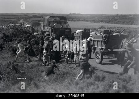 Vorarbeiter ging nach Frankreich (1942) Datum: 1942 Stockfoto