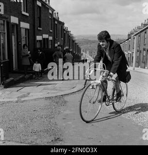 Frühling und Portwein (1969) Datum: 1969 Stockfoto