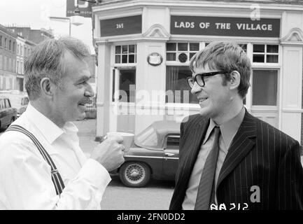 Frühling und Portwein (1969) Datum: 1969 Stockfoto