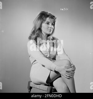 Frühling und Portwein (1969) Datum: 1969 Stockfoto